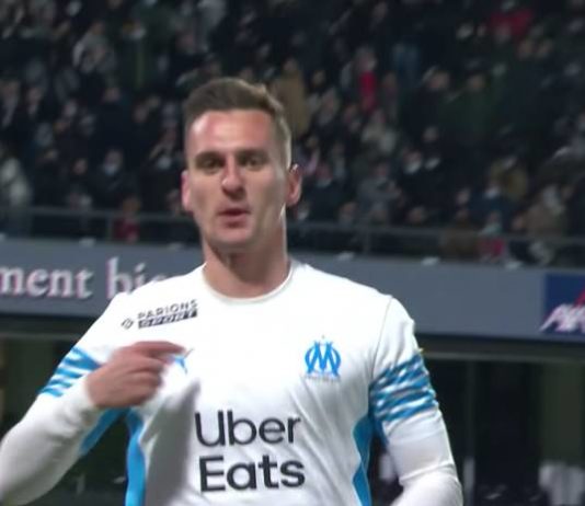 Milik buteur à Metz