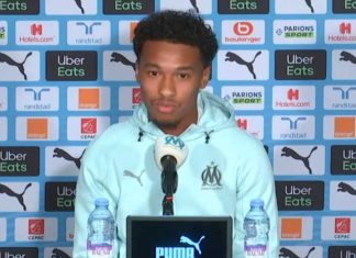 Kamara en conférence de presse