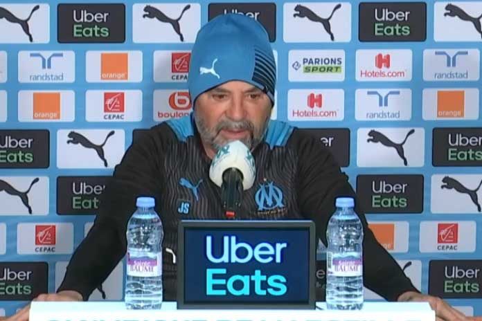 Sampaoli en conférence de presse à l'OM