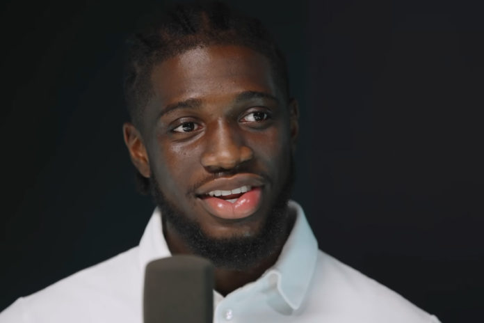 Iling-Junior en interview avec la Juventus (capture écran Youtube)