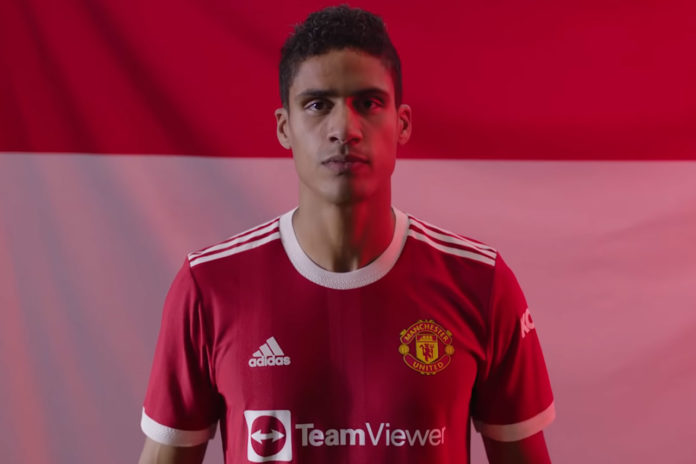 Varane à Manchester United (capture écran Youtube)