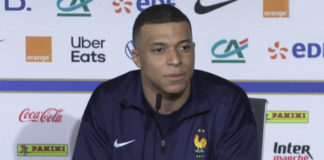 Mbappé avec la France