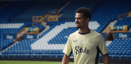 Mercato OM : une vente à 20 millions officialisée ! Iliman Ndiaye à Everton