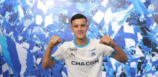 Valentin Carboni sous les couleurs de l'OM (capture écran @OM_Officiel)