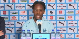 Elye Wahi lors de sa présentation à l'OM