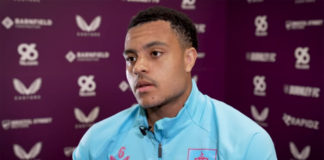 CJ Egan-Riley, défenseur de Burnley