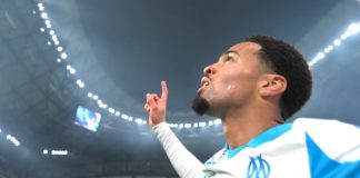 Ethan Nwaneri buteur lors de OM-Lens